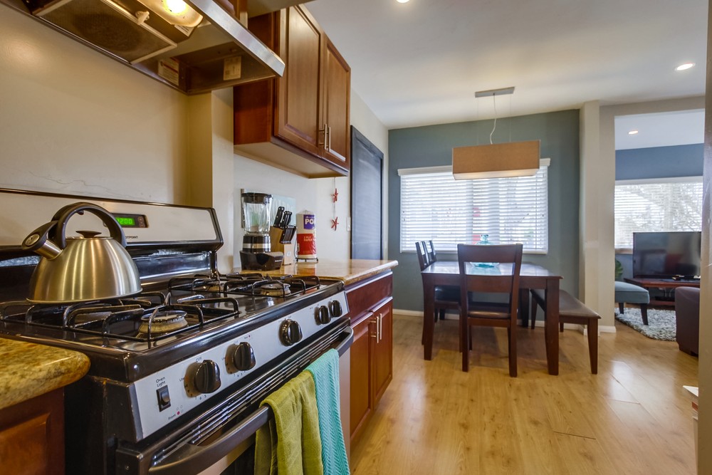Virtual tour photo 21 of 33 for 726 Kingston Ct