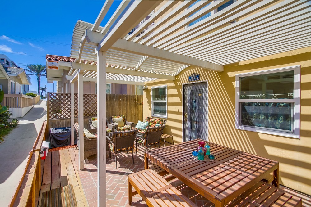 Virtual tour photo 7 of 80 for 726 Pismo Ct