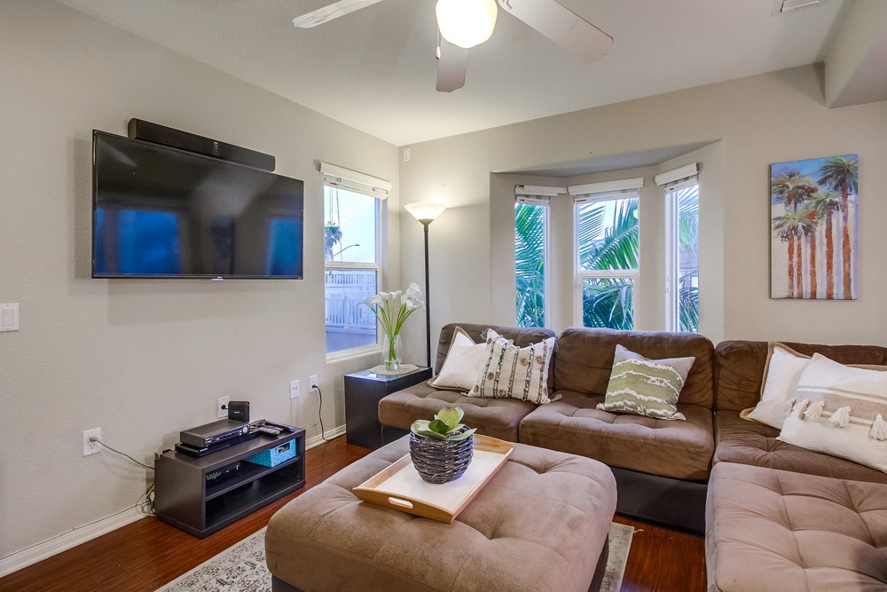 Virtual tour photo 25 of 73 for 726 Portsmouth Ct