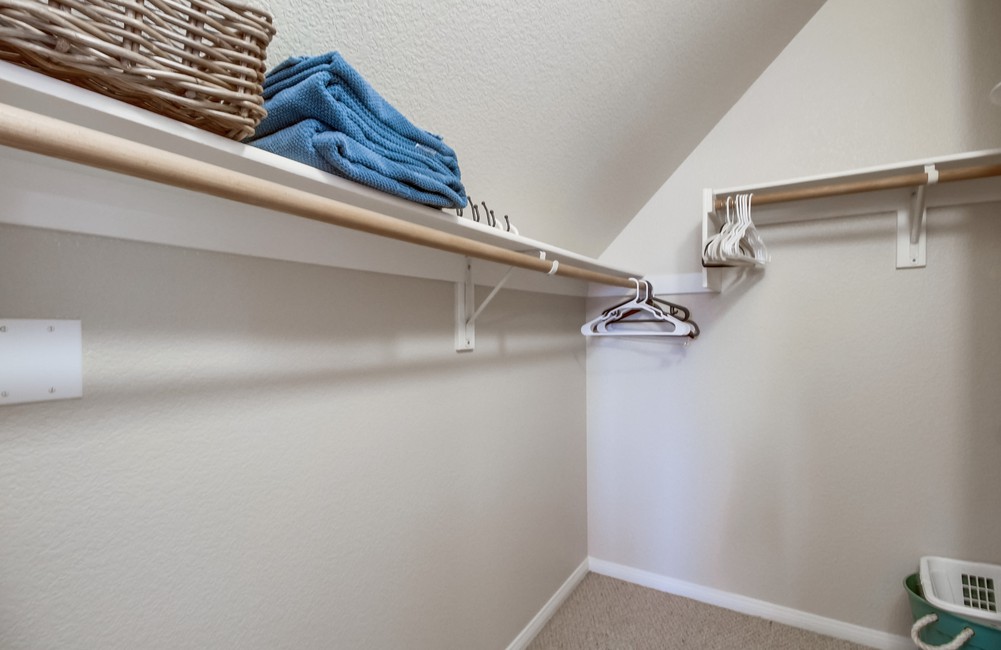Virtual tour photo 50 of 73 for 726 Portsmouth Ct