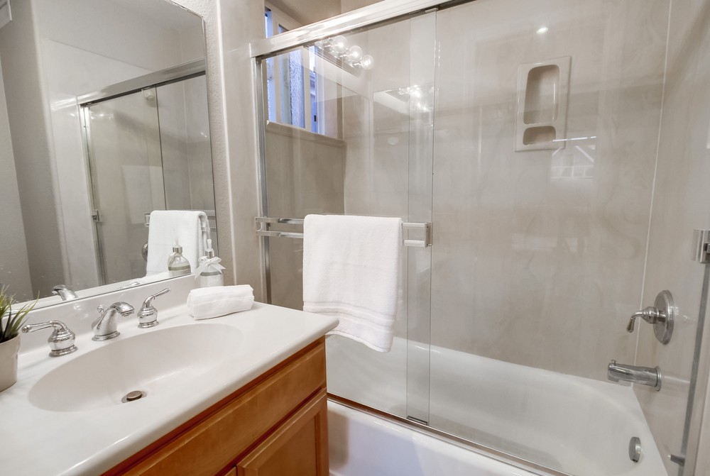 Virtual tour photo 63 of 73 for 726 Portsmouth Ct