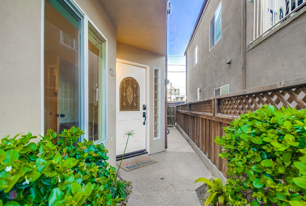 Virtual tour photo 70 of 73 for 726 Portsmouth Ct