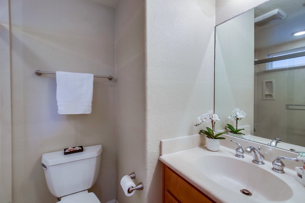 Virtual tour photo 12 of 48 for 726 Portsmouth Ct