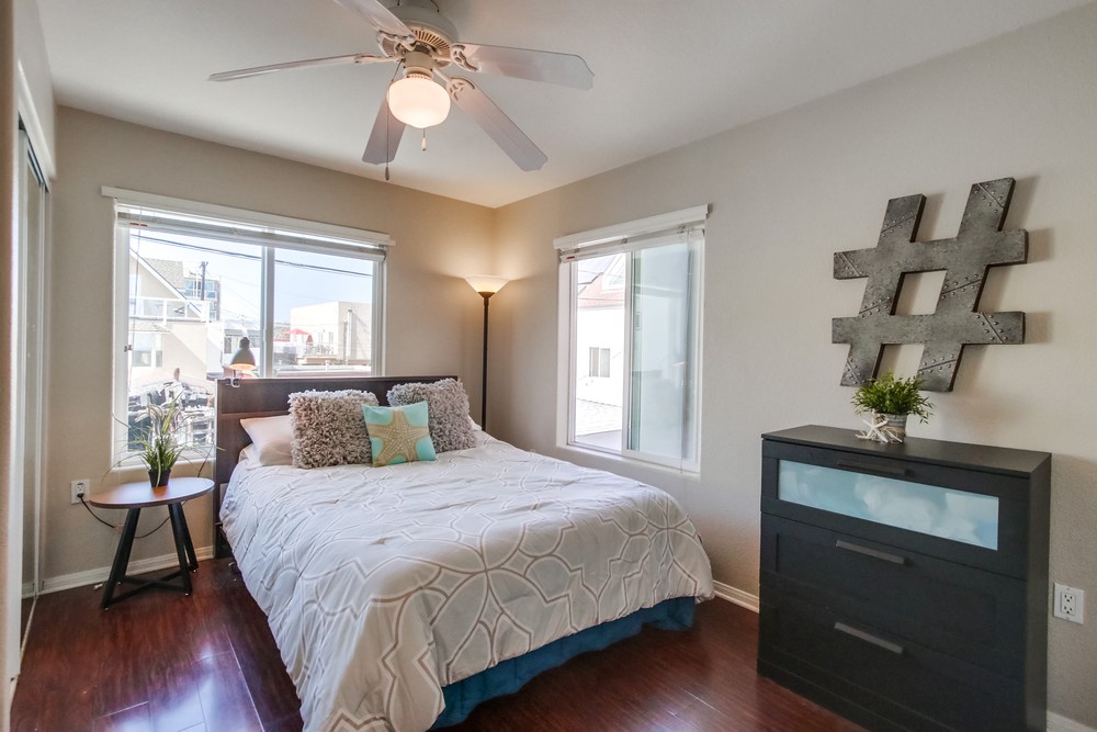 Virtual tour photo 14 of 48 for 726 Portsmouth Ct