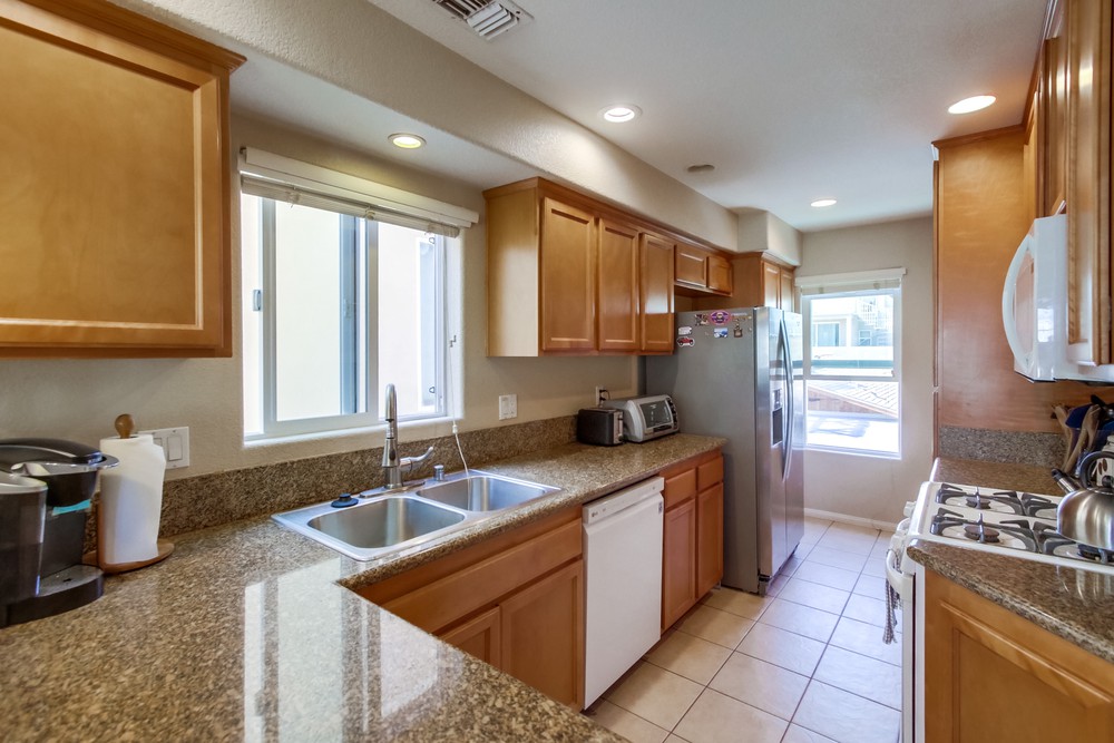 Virtual tour photo 28 of 48 for 726 Portsmouth Ct