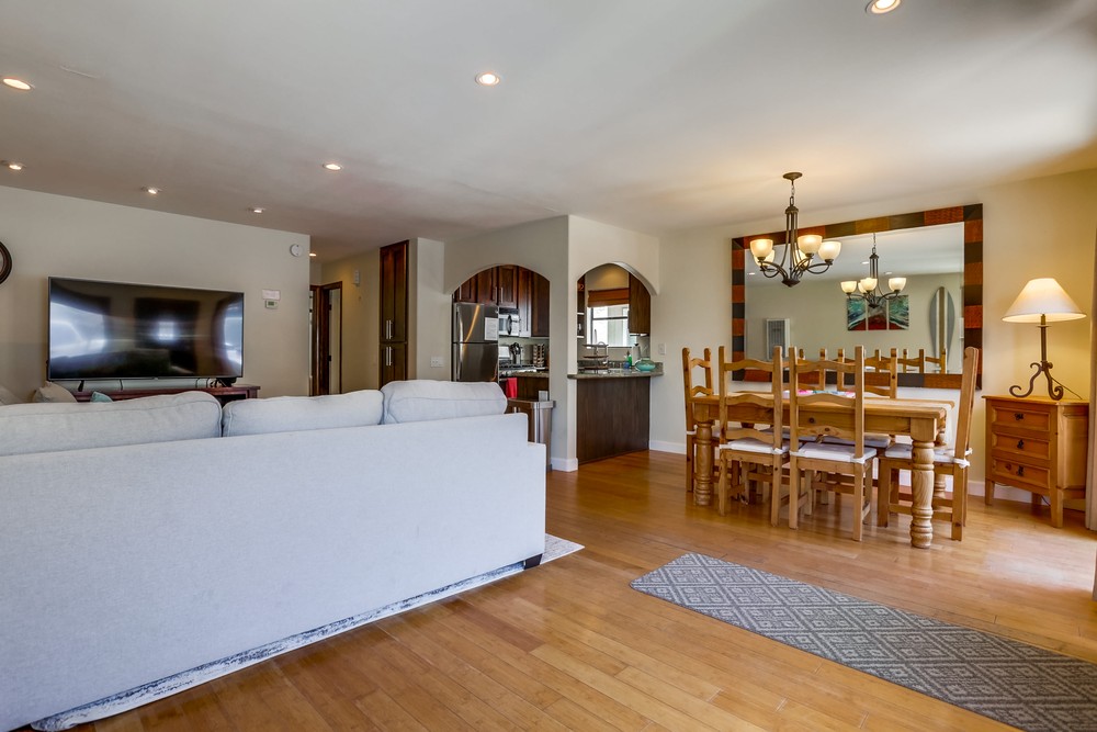 Virtual tour photo 13 of 40 for 726 San Luis Rey Pl