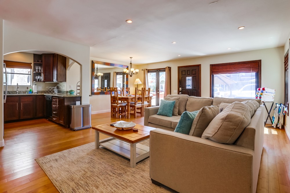 Virtual tour photo 20 of 40 for 726 San Luis Rey Pl