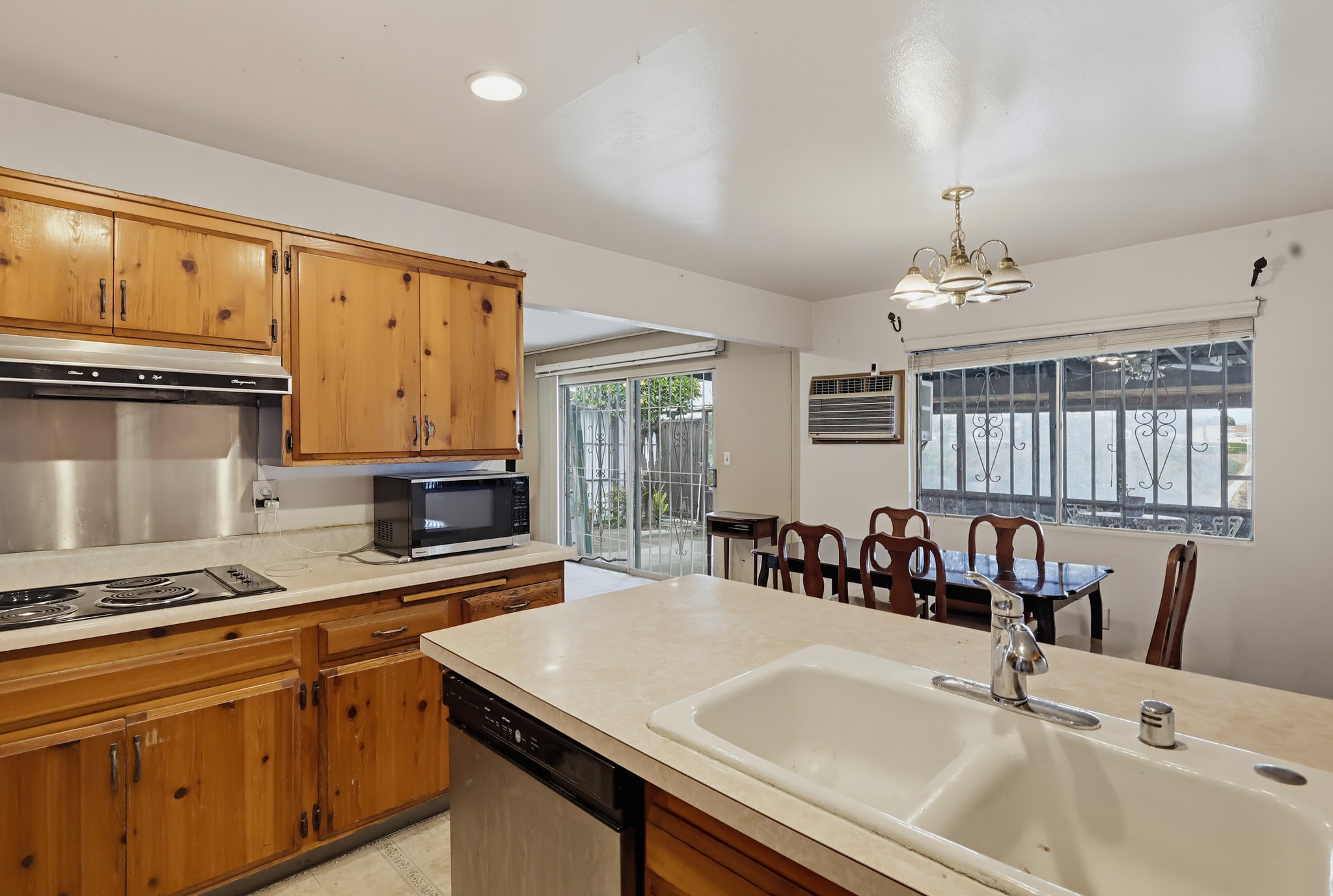 Virtual tour photo 19 of 52 for 7268 Tait St