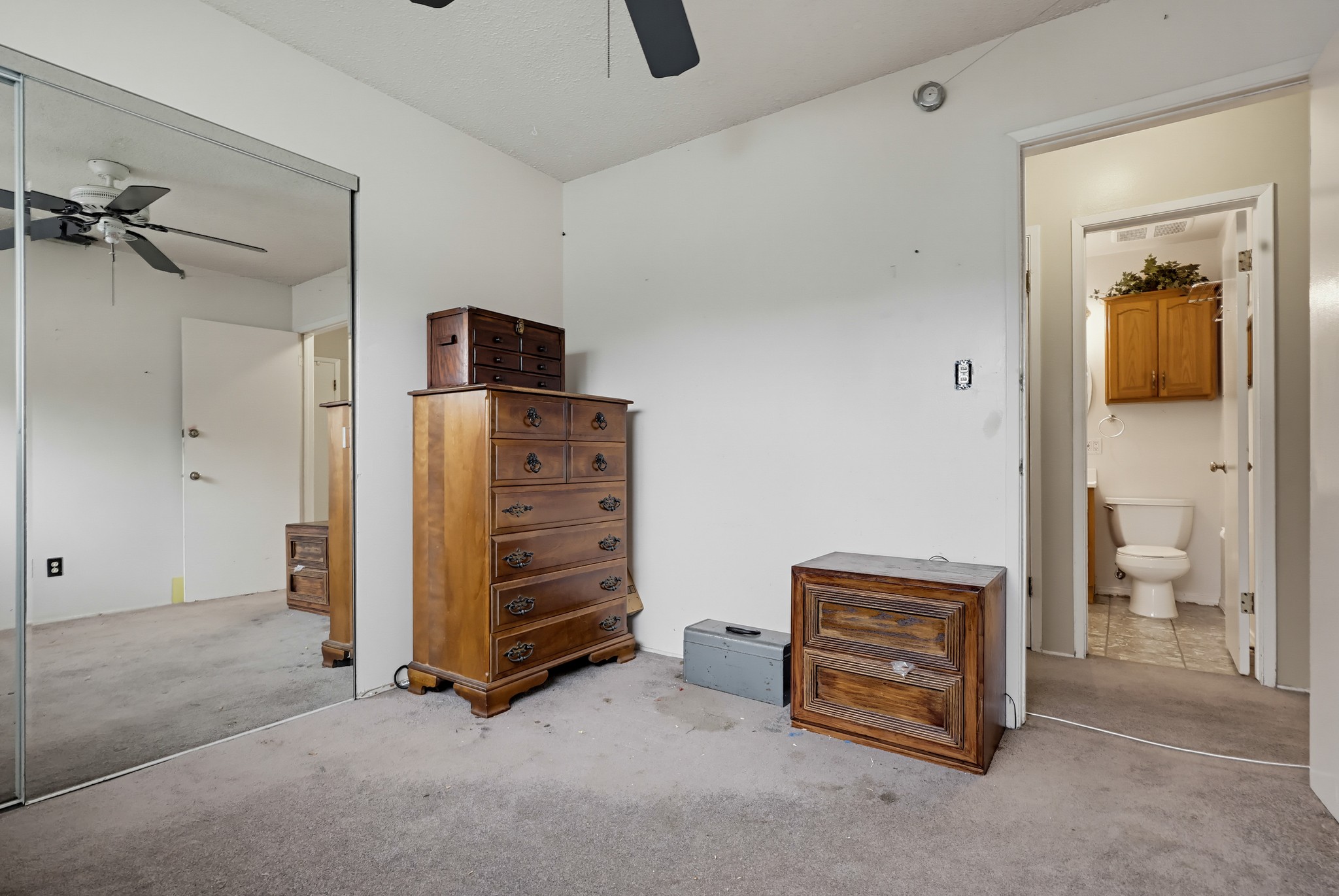 Virtual tour photo 33 of 52 for 7268 Tait St