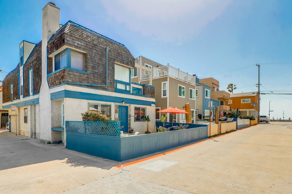 Virtual tour photo 3 of 41 for 727 San Gabriel Pl