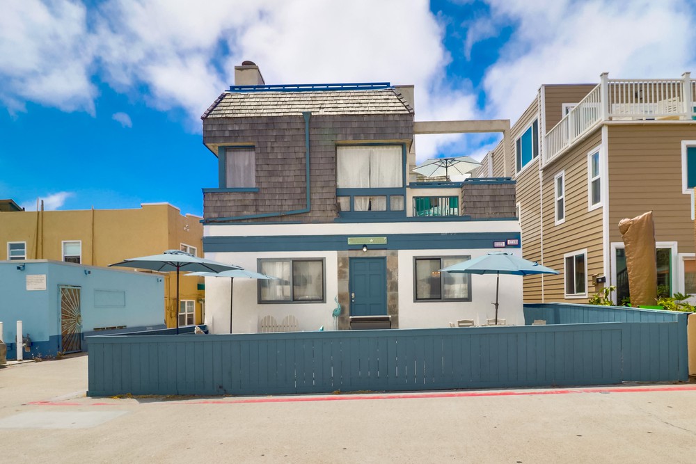 Virtual tour photo 1 of 45 for 727 San Gabriel Pl