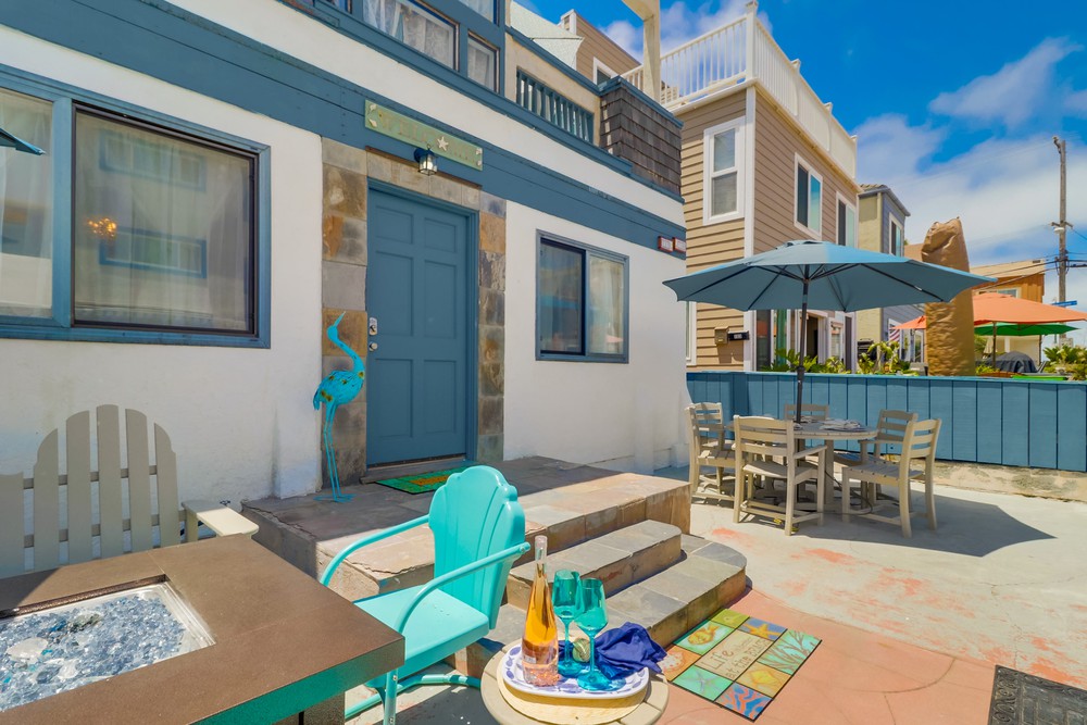 Virtual tour photo 11 of 45 for 727 San Gabriel Pl