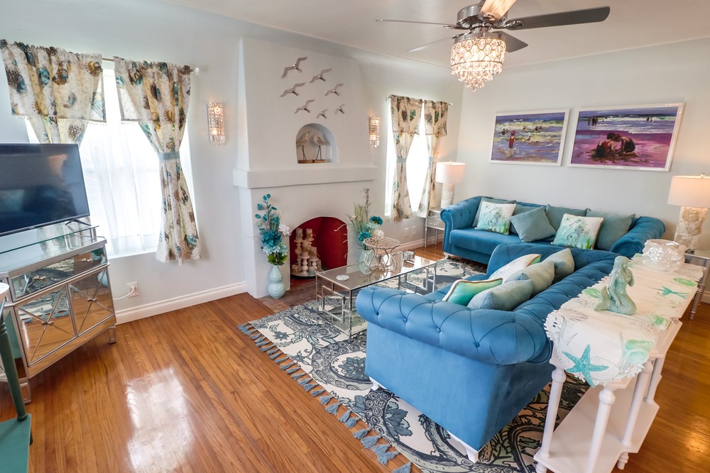 Virtual tour photo 15 of 45 for 727 San Gabriel Pl