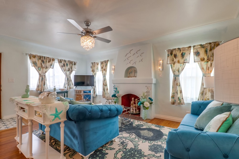 Virtual tour photo 19 of 45 for 727 San Gabriel Pl