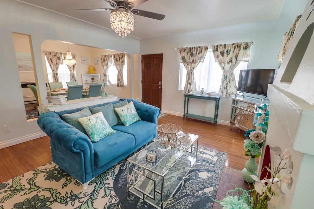 Virtual tour photo 22 of 45 for 727 San Gabriel Pl