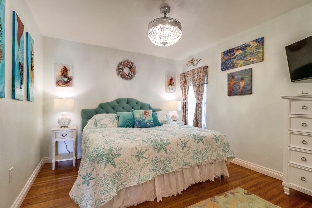 Virtual tour photo 33 of 45 for 727 San Gabriel Pl
