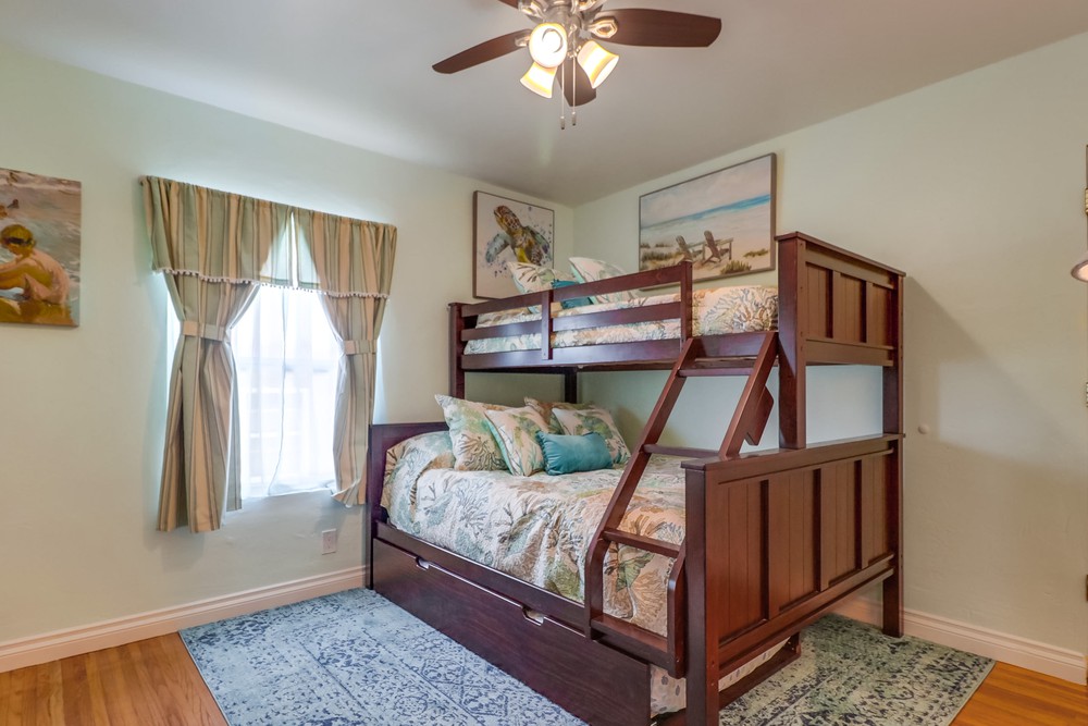 Virtual tour photo 37 of 45 for 727 San Gabriel Pl