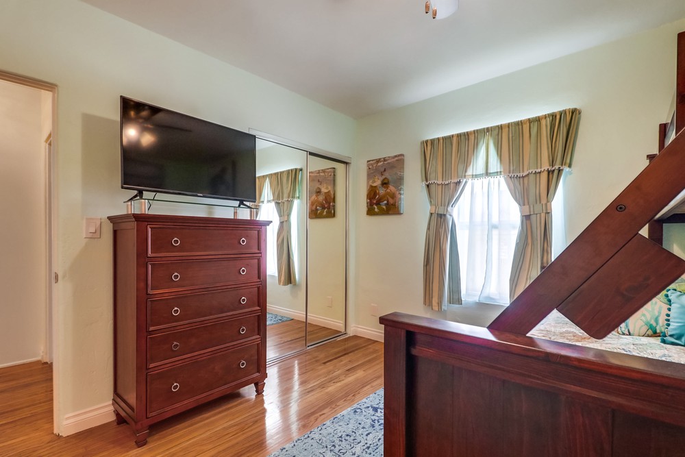 Virtual tour photo 39 of 45 for 727 San Gabriel Pl