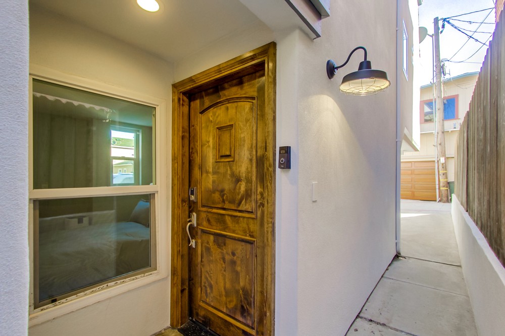 Virtual tour photo 8 of 40 for 727 Vanitie Ct