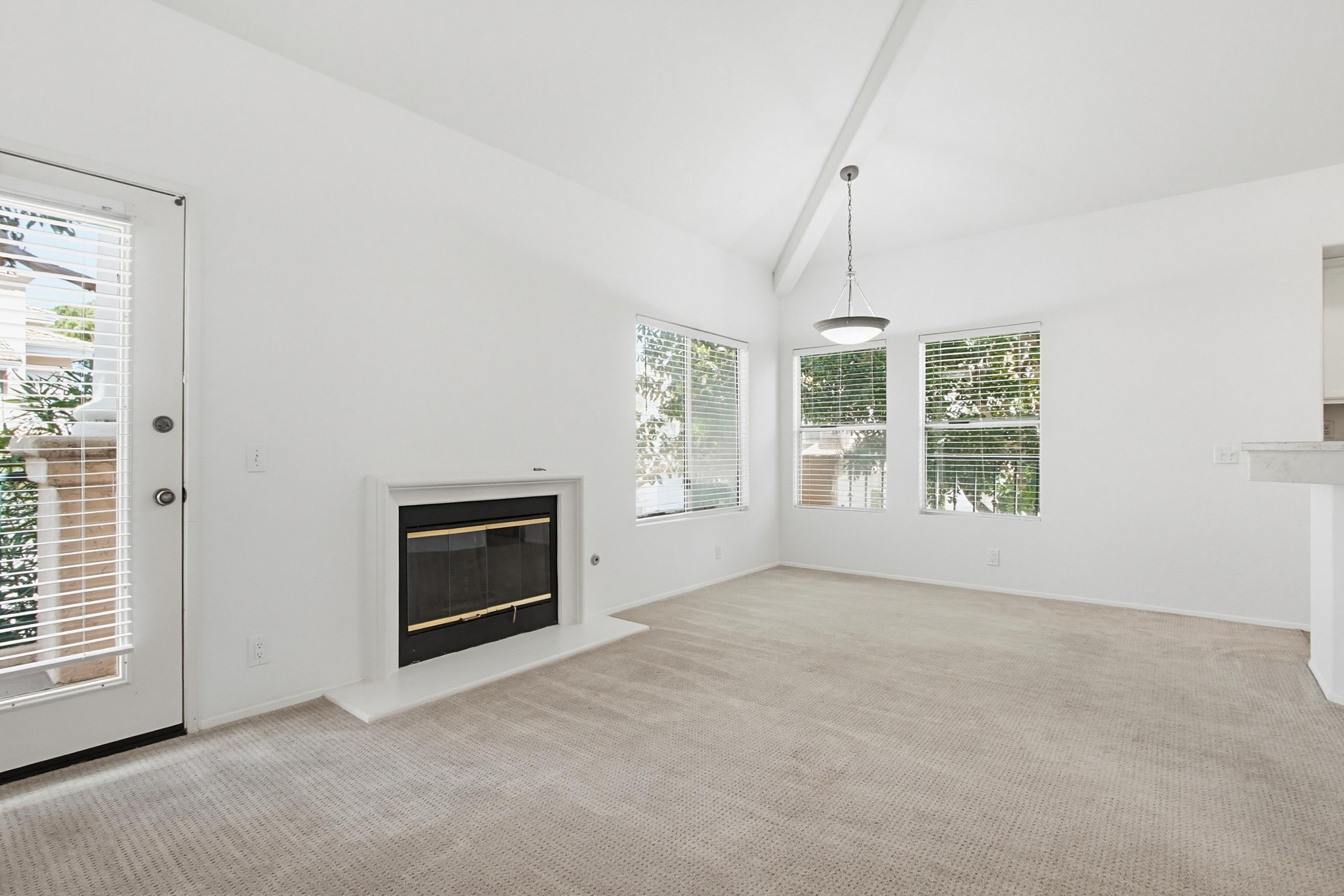 Virtual tour photo 9 of 41 for 7275 Calabria Ct UNIT 64