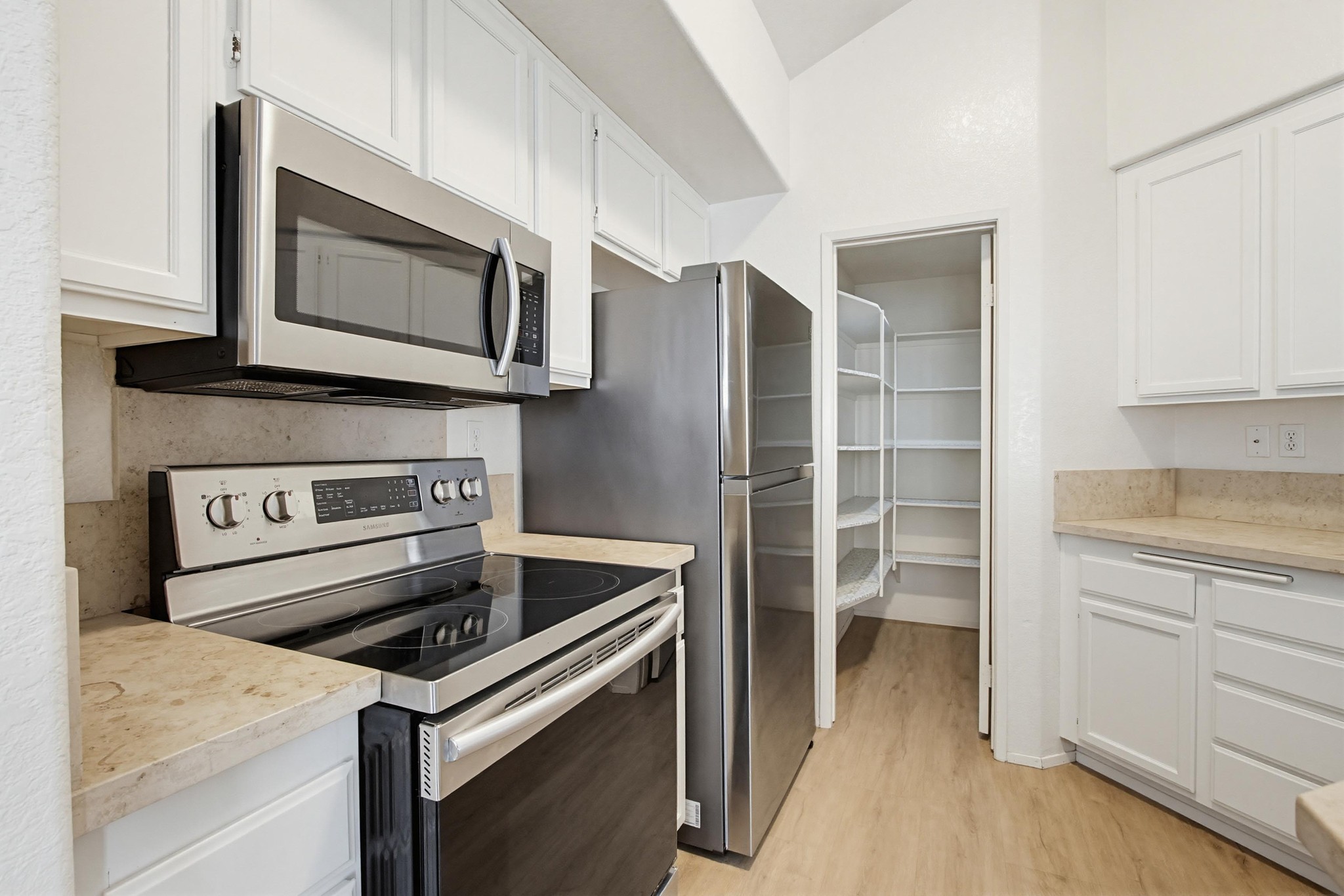 Virtual tour photo 13 of 41 for 7275 Calabria Ct UNIT 64