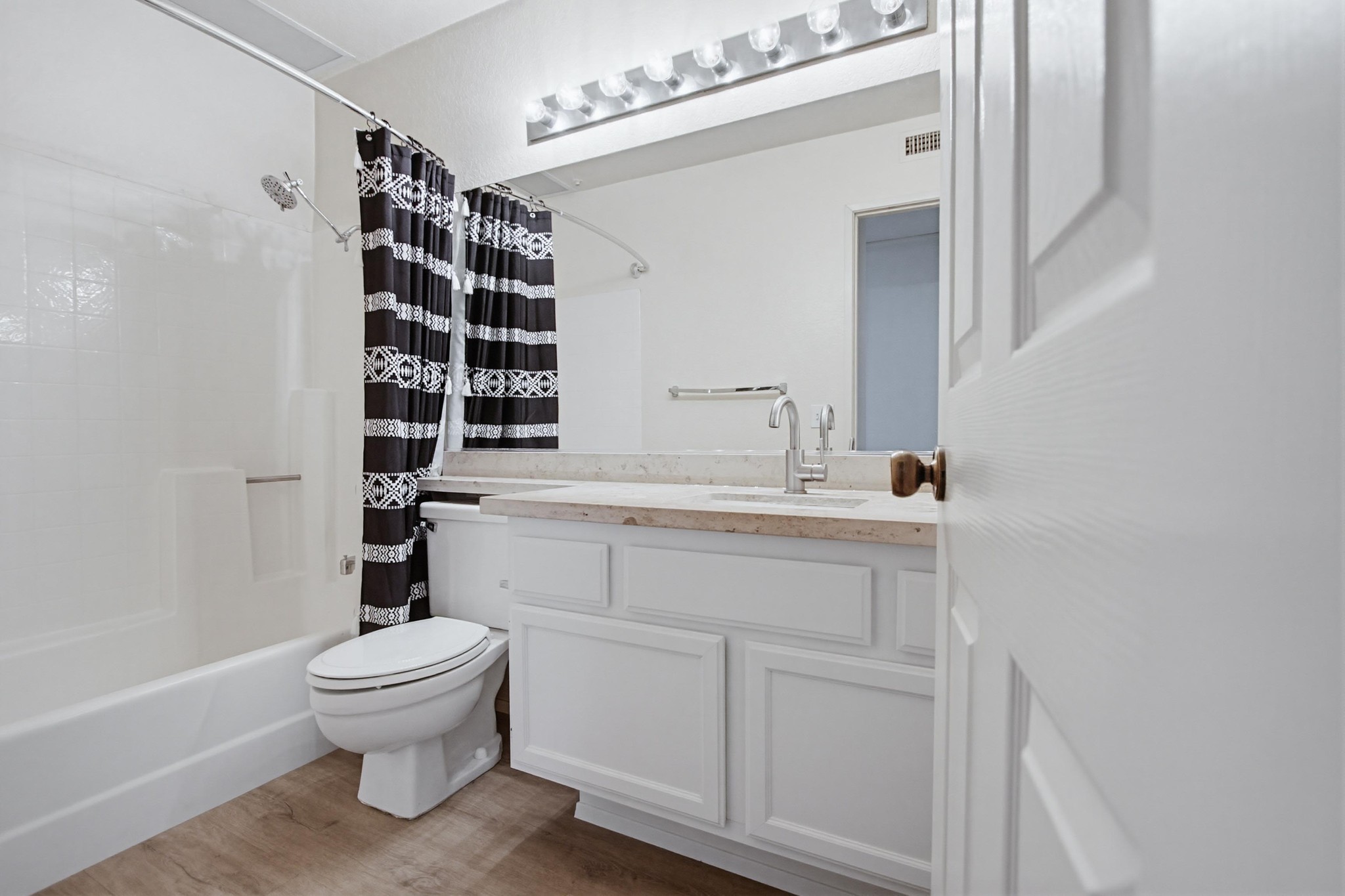 Virtual tour photo 21 of 41 for 7275 Calabria Ct UNIT 64