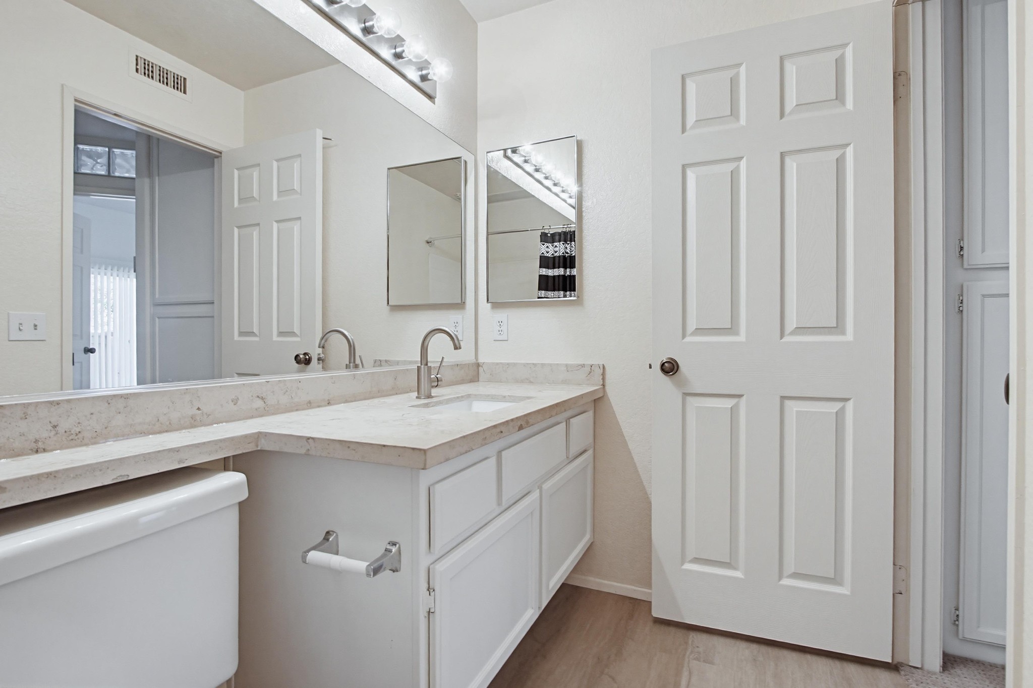 Virtual tour photo 22 of 41 for 7275 Calabria Ct UNIT 64