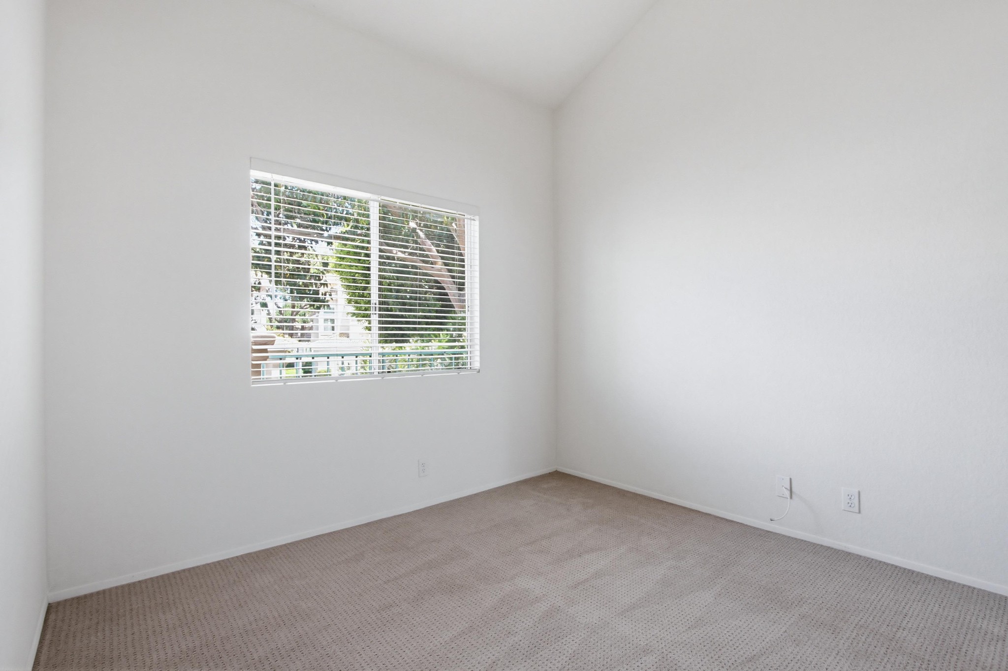 Virtual tour photo 23 of 41 for 7275 Calabria Ct UNIT 64