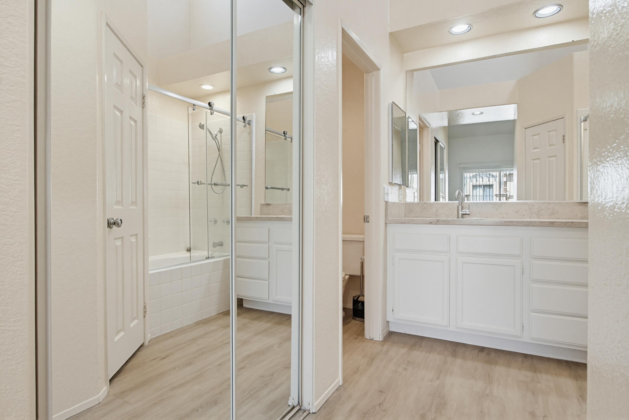 Virtual tour photo 29 of 41 for 7275 Calabria Ct UNIT 64