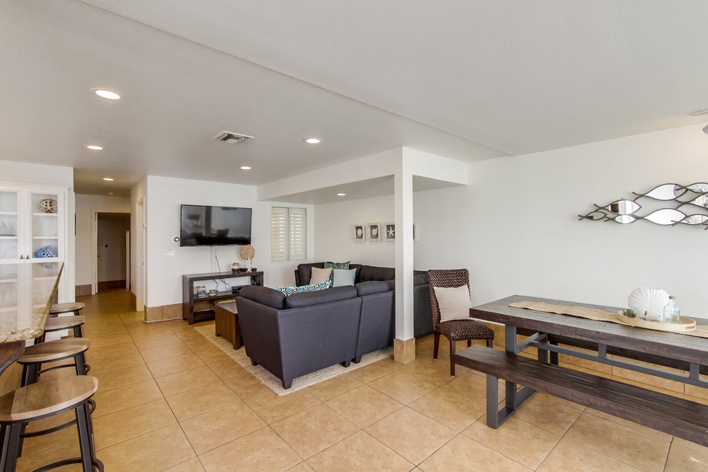 Virtual tour photo 9 of 80 for 728 Devon Ct
