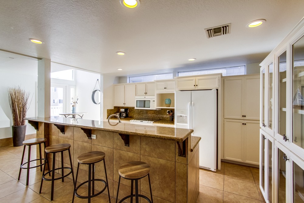 Virtual tour photo 13 of 80 for 728 Devon Ct