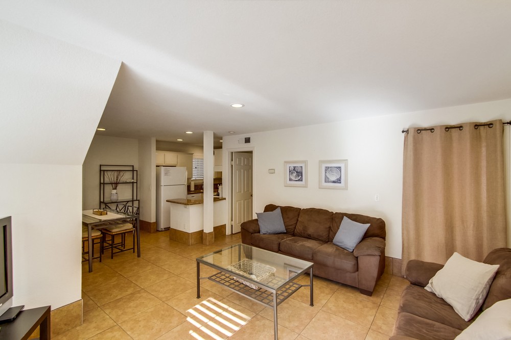 Virtual tour photo 18 of 80 for 728 Devon Ct
