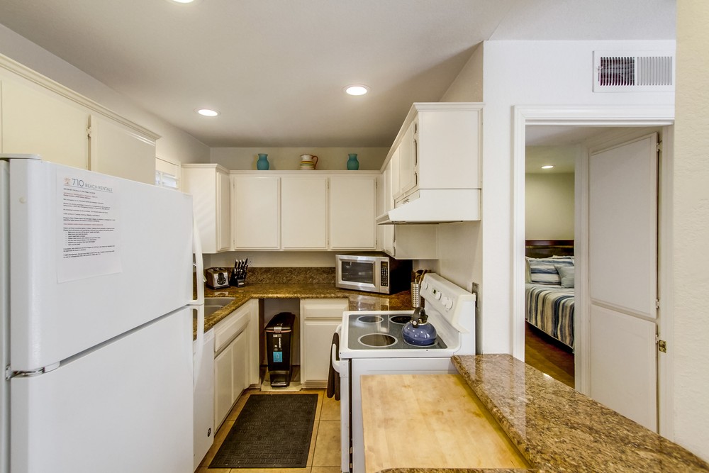 Virtual tour photo 25 of 80 for 728 Devon Ct