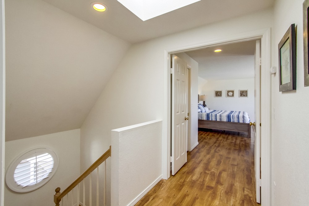 Virtual tour photo 29 of 80 for 728 Devon Ct