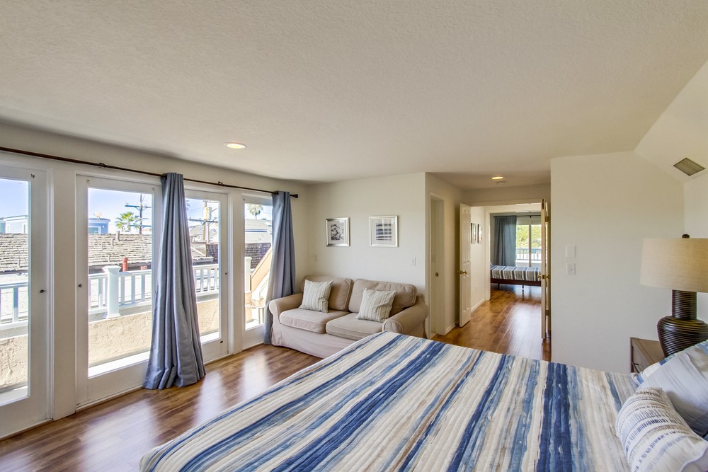 Virtual tour photo 33 of 80 for 728 Devon Ct