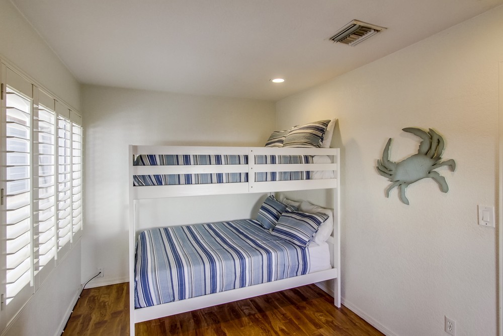 Virtual tour photo 50 of 80 for 728 Devon Ct