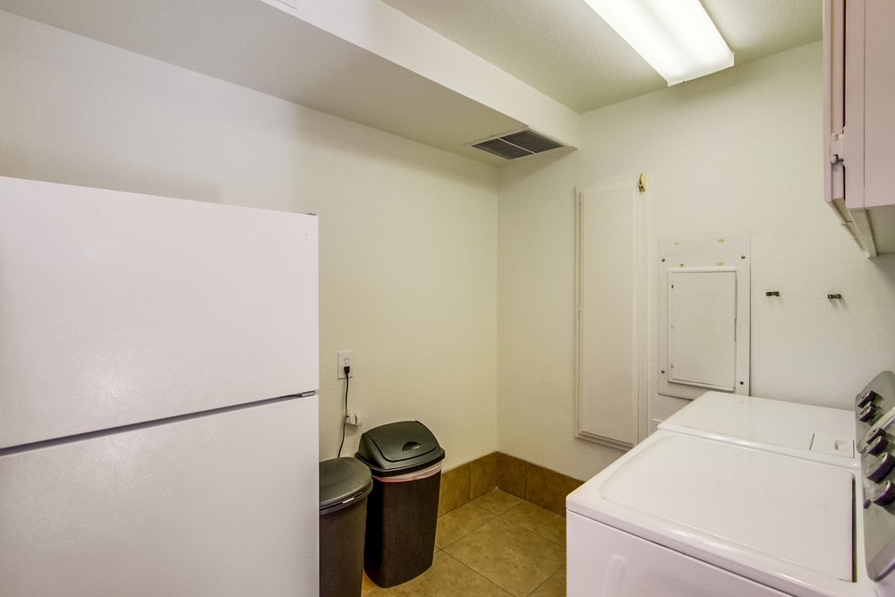 Virtual tour photo 70 of 80 for 728 Devon Ct