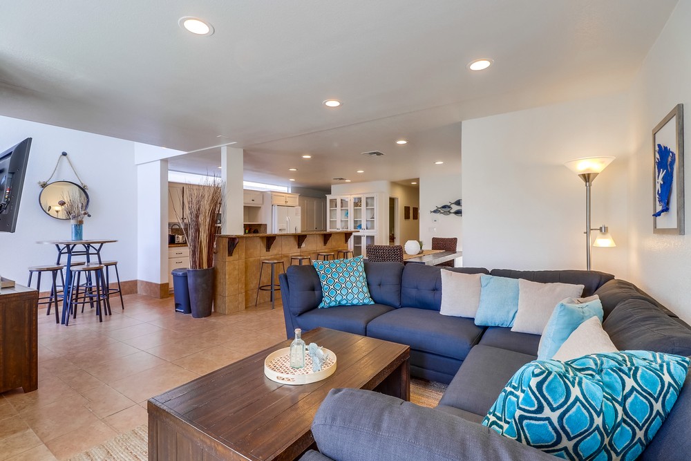 Virtual tour photo 71 of 80 for 728 Devon Ct