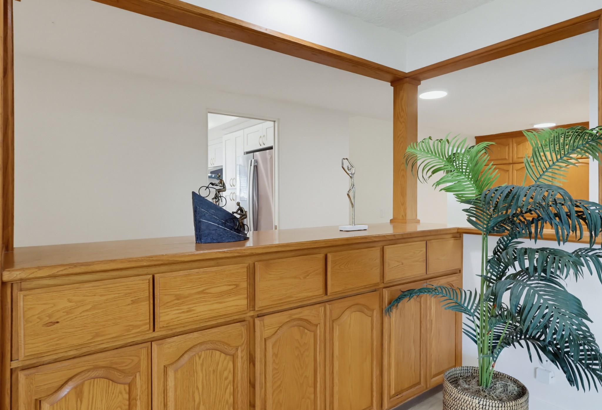 Virtual tour photo 18 of 97 for 728 E Kensington Rd
