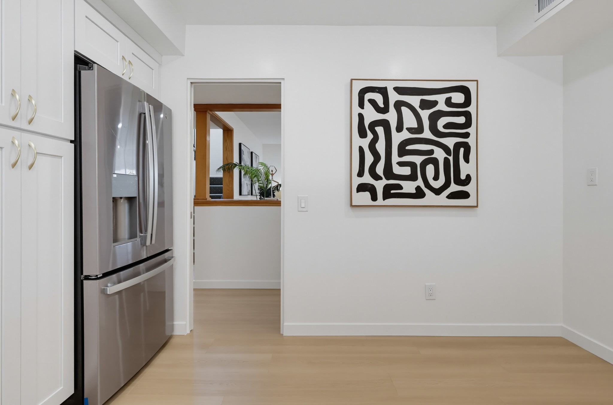 Virtual tour photo 29 of 97 for 728 E Kensington Rd