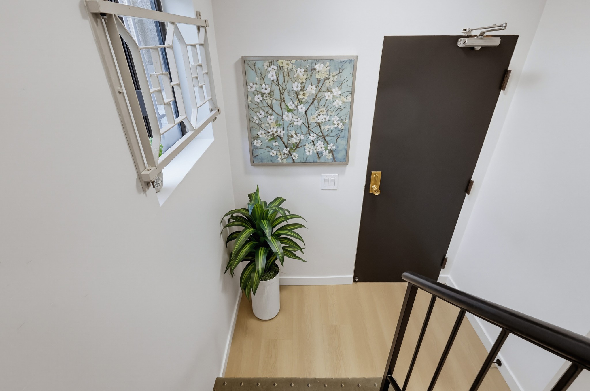 Virtual tour photo 80 of 97 for 728 E Kensington Rd