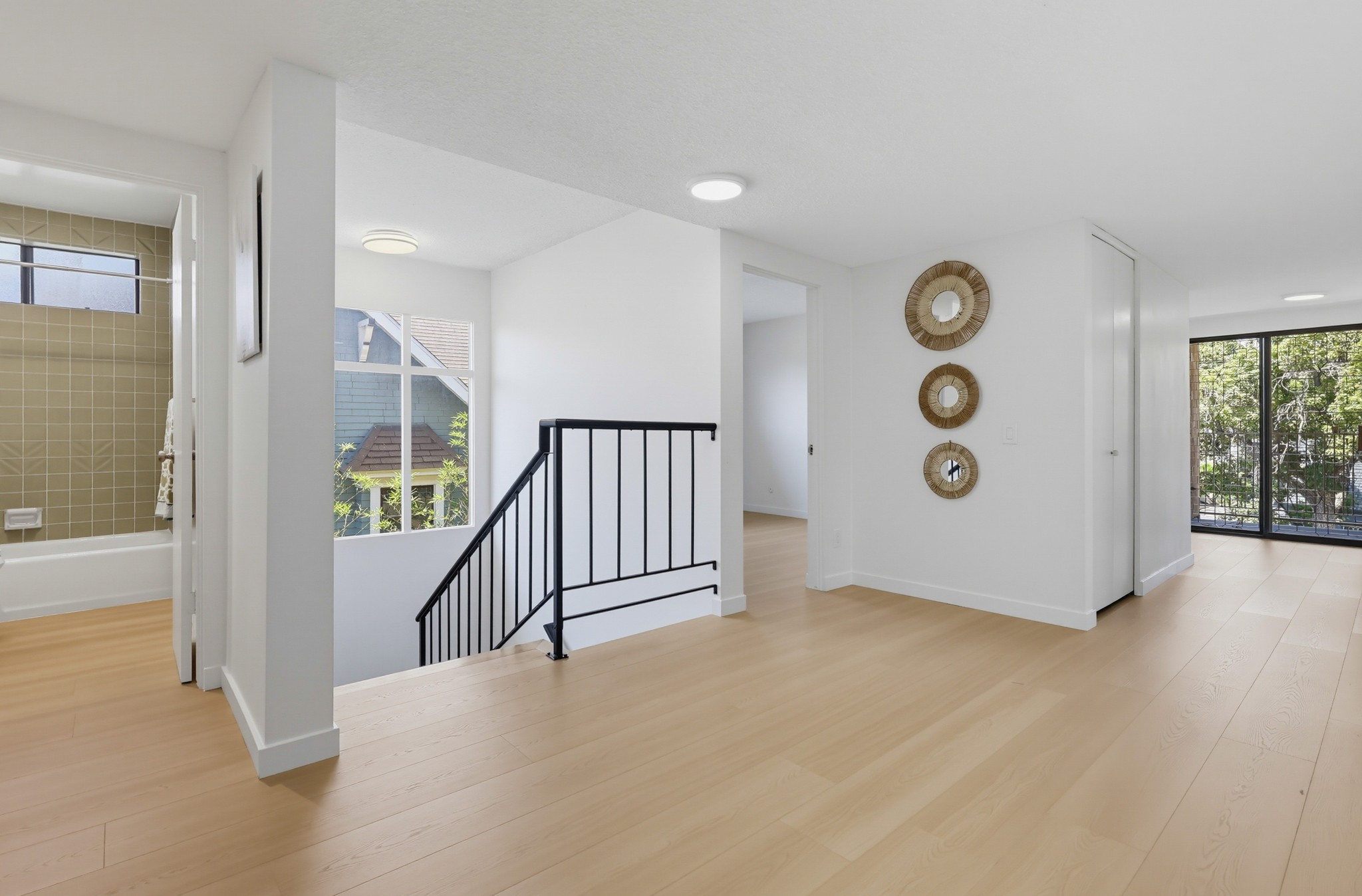 Virtual tour photo 51 of 97 for 728 E Kensington Rd
