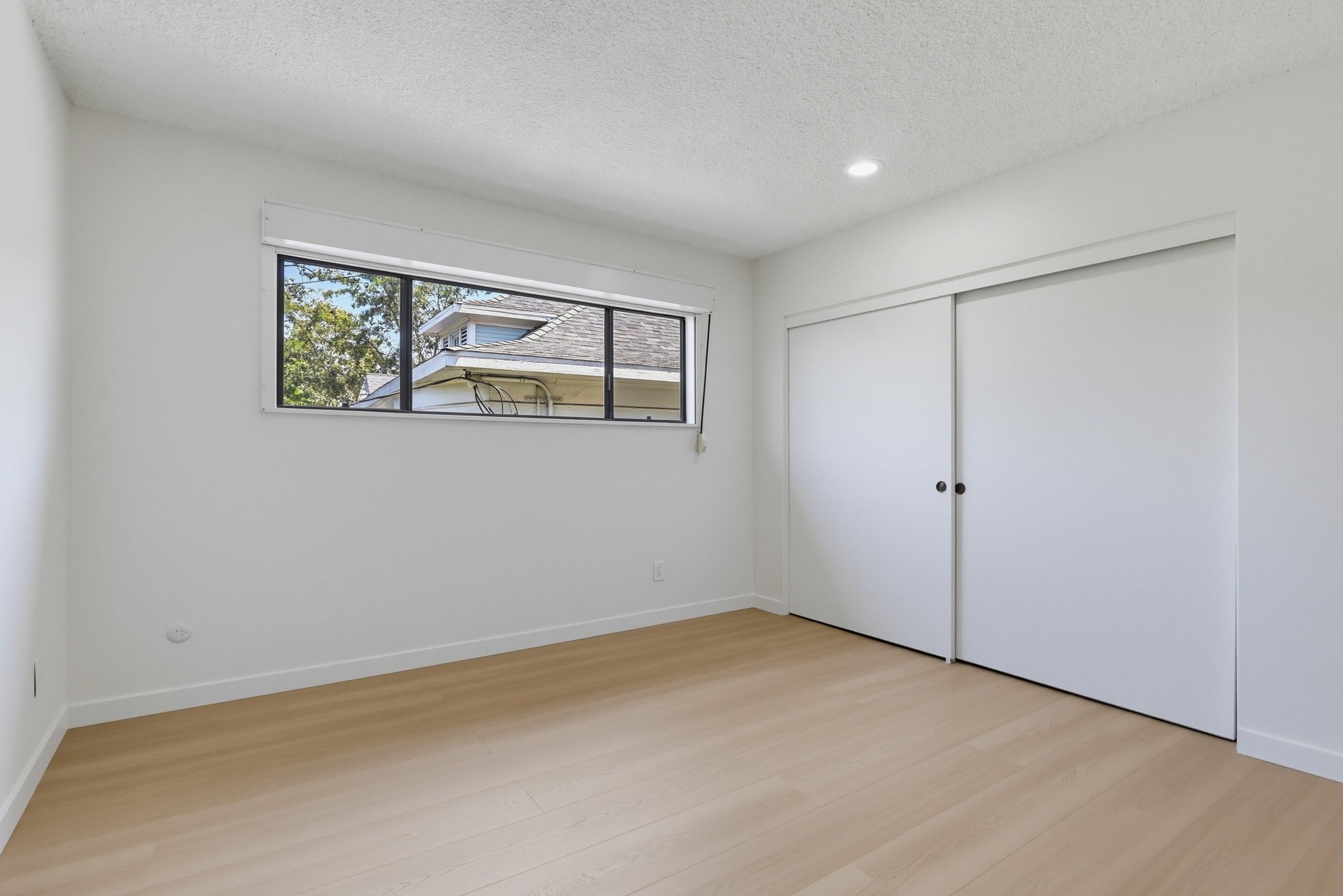 Virtual tour photo 67 of 97 for 728 E Kensington Rd
