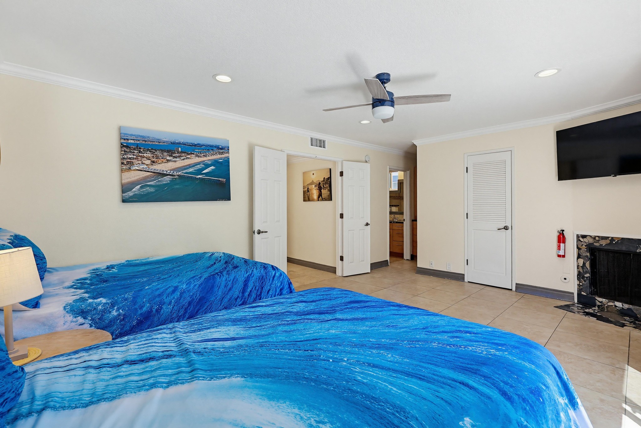Virtual tour photo 16 of 123 for 728 Jamaica Ct