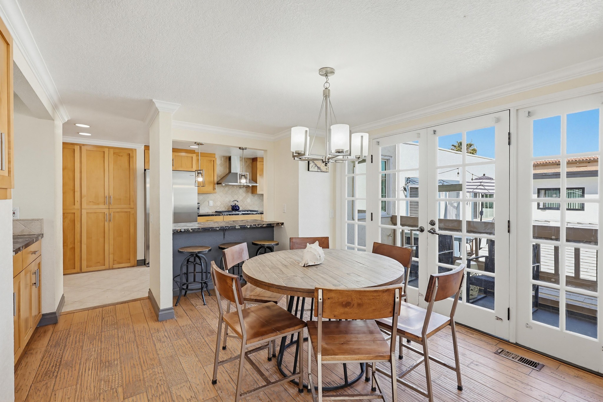 Virtual tour photo 41 of 123 for 728 Jamaica Ct