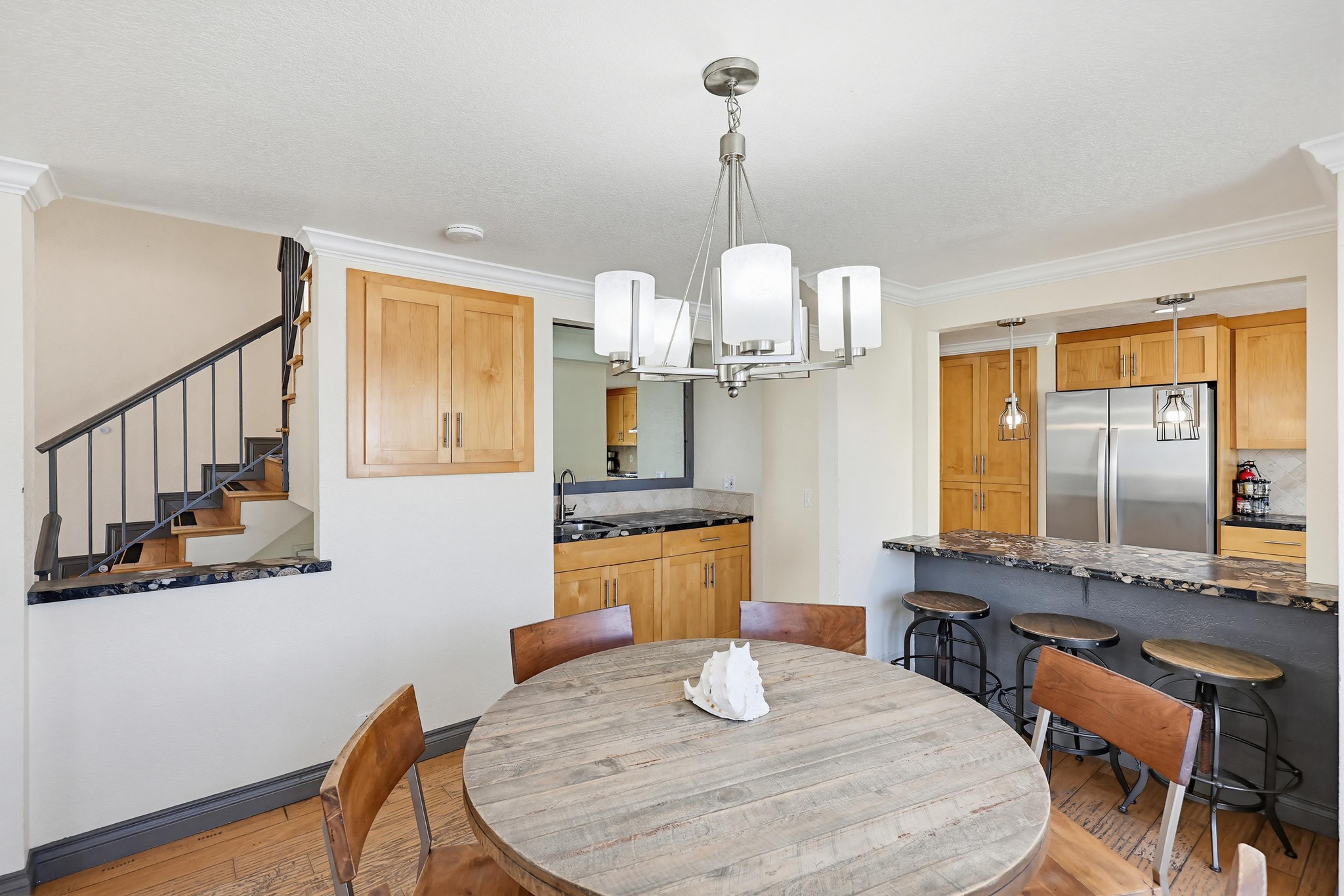 Virtual tour photo 42 of 123 for 728 Jamaica Ct