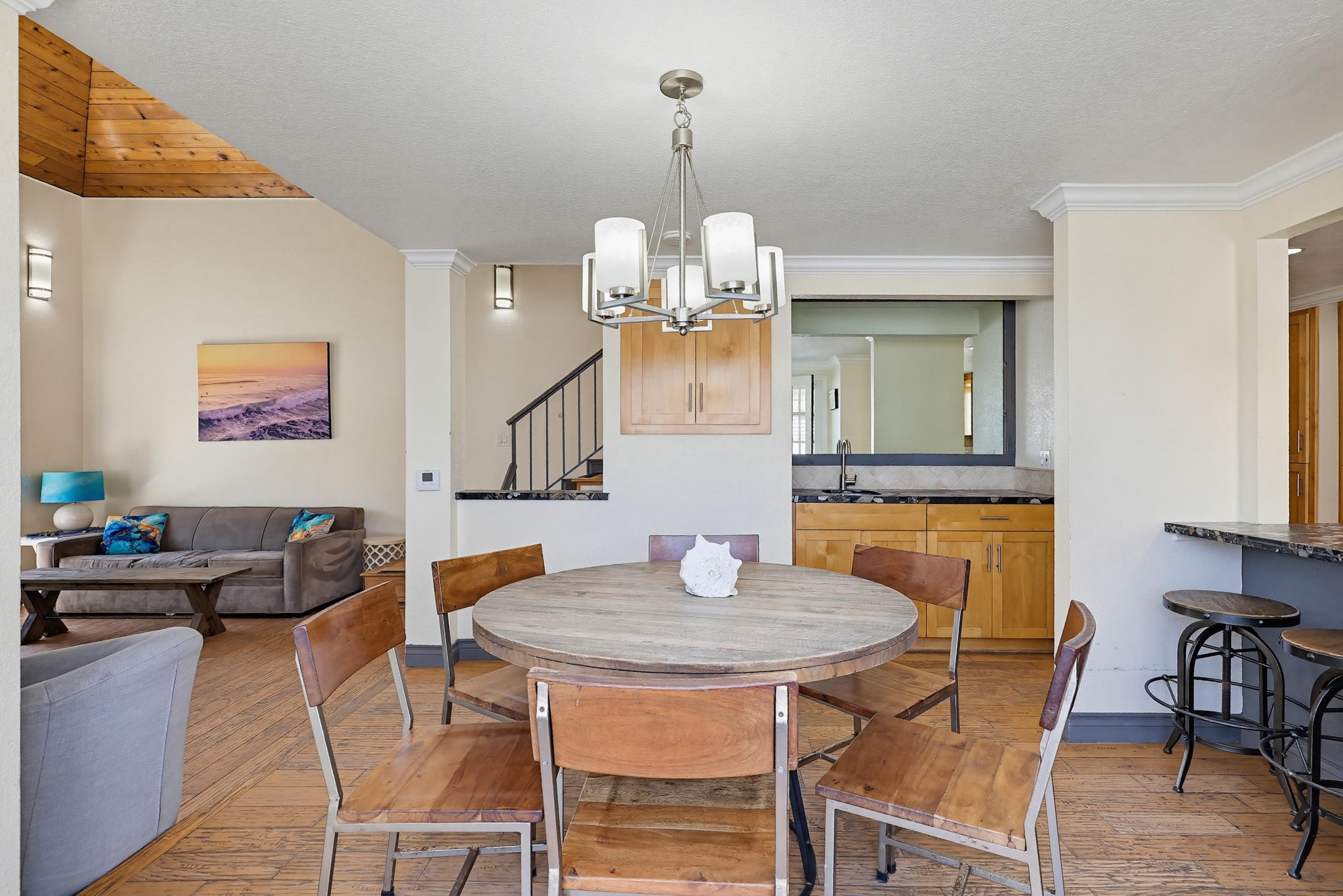 Virtual tour photo 44 of 123 for 728 Jamaica Ct