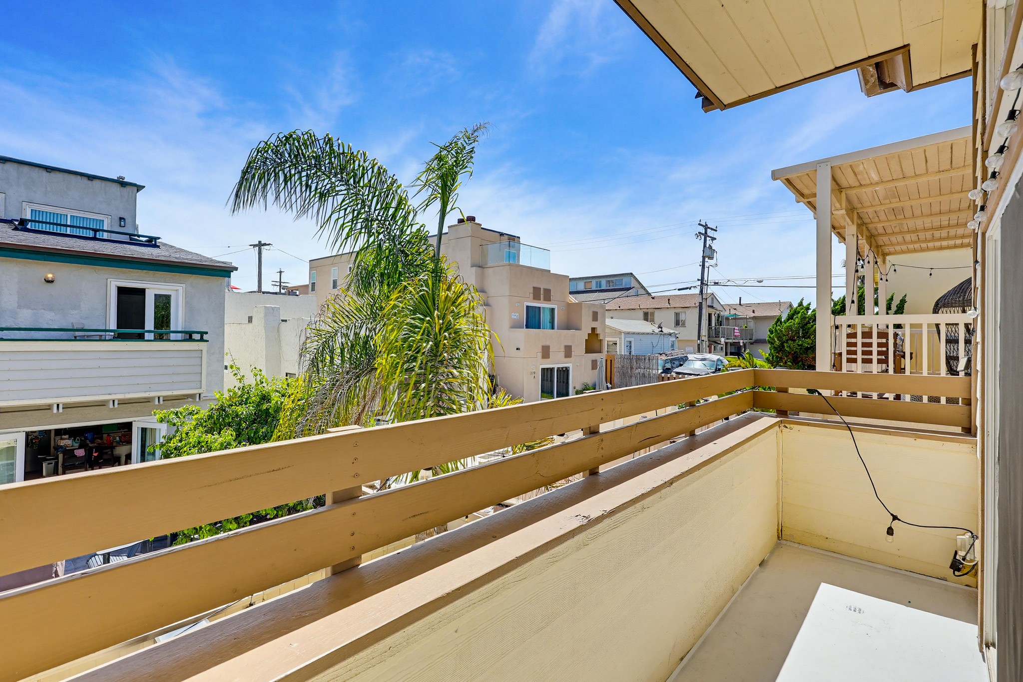 Virtual tour photo 57 of 123 for 728 Jamaica Ct