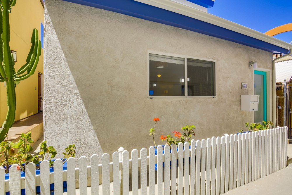 Virtual tour photo 3 of 48 for 728 Redondo Ct