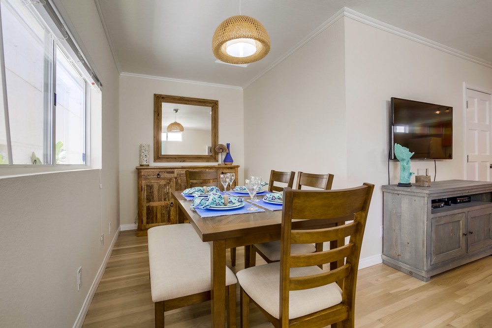 Virtual tour photo 14 of 48 for 728 Redondo Ct